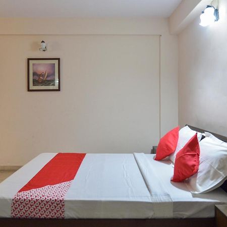 Oyo 15149 Hotel Ajoy Minar Mandarmani Exterior photo