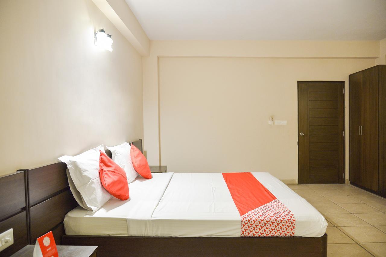 Oyo 15149 Hotel Ajoy Minar Mandarmani Exterior photo