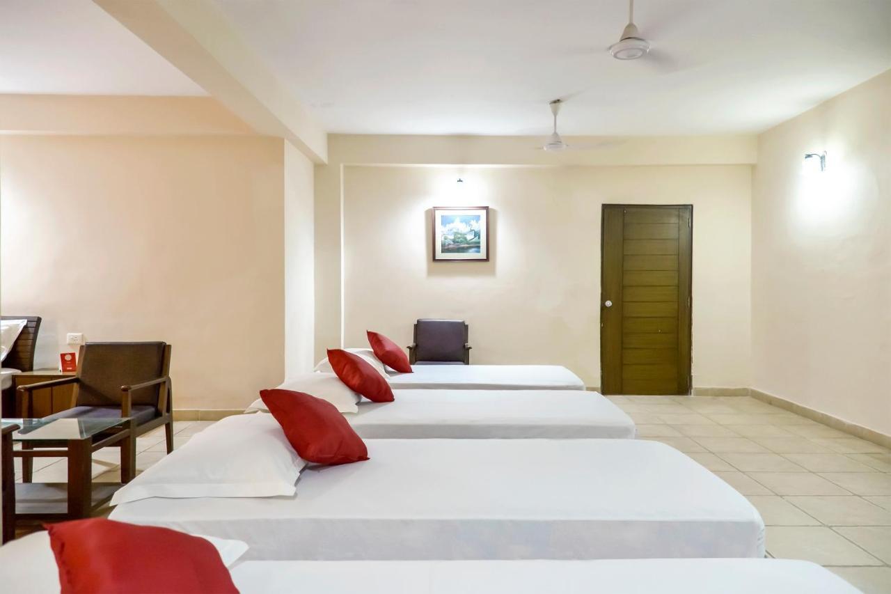 Oyo 15149 Hotel Ajoy Minar Mandarmani Exterior photo